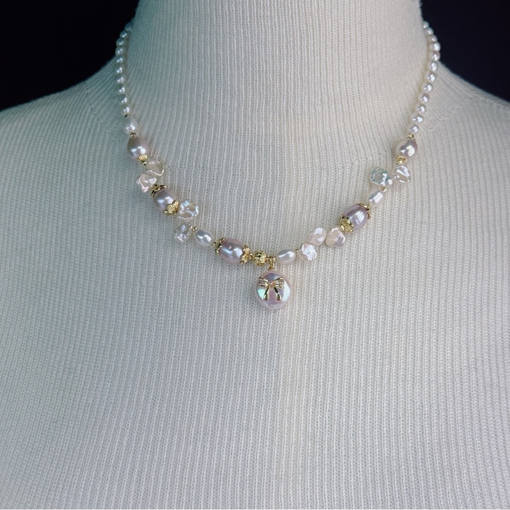 X515 Handmade Freshwater Baroque Pearl Necklace - Picture 5 of 8